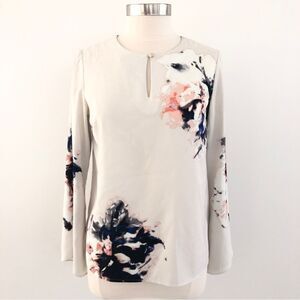 Vince Camuto Floral Keyhole Blouse Long Flare Sleeves in Blush Small